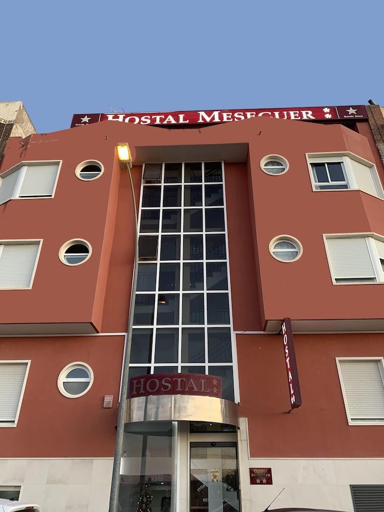 Hostal Meseguer El Altet Exteriör bild