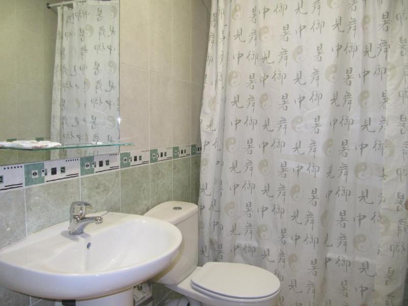 Hostal Meseguer El Altet Exteriör bild