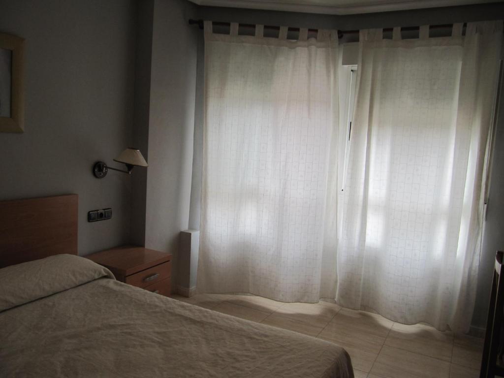 Hostal Meseguer El Altet Rum bild