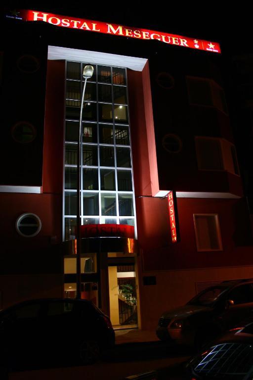 Hostal Meseguer El Altet Exteriör bild