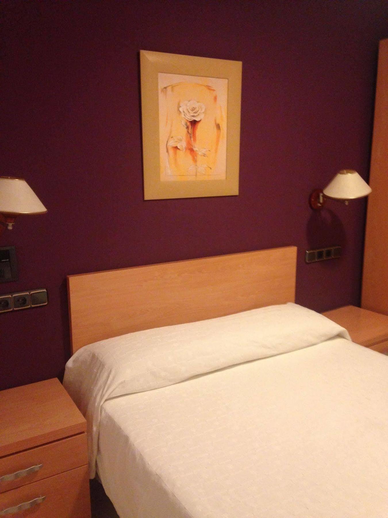 Hostal Meseguer El Altet Exteriör bild