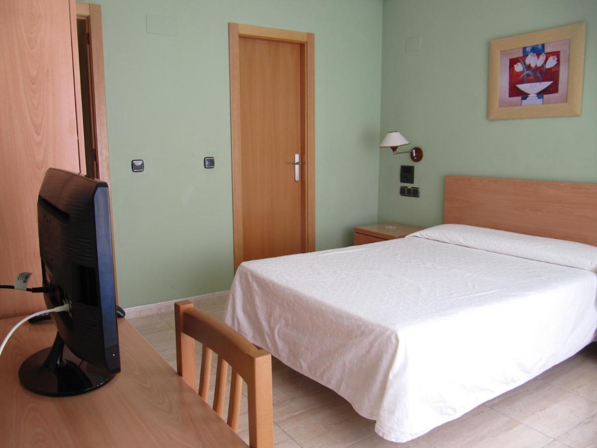 Hostal Meseguer El Altet Rum bild